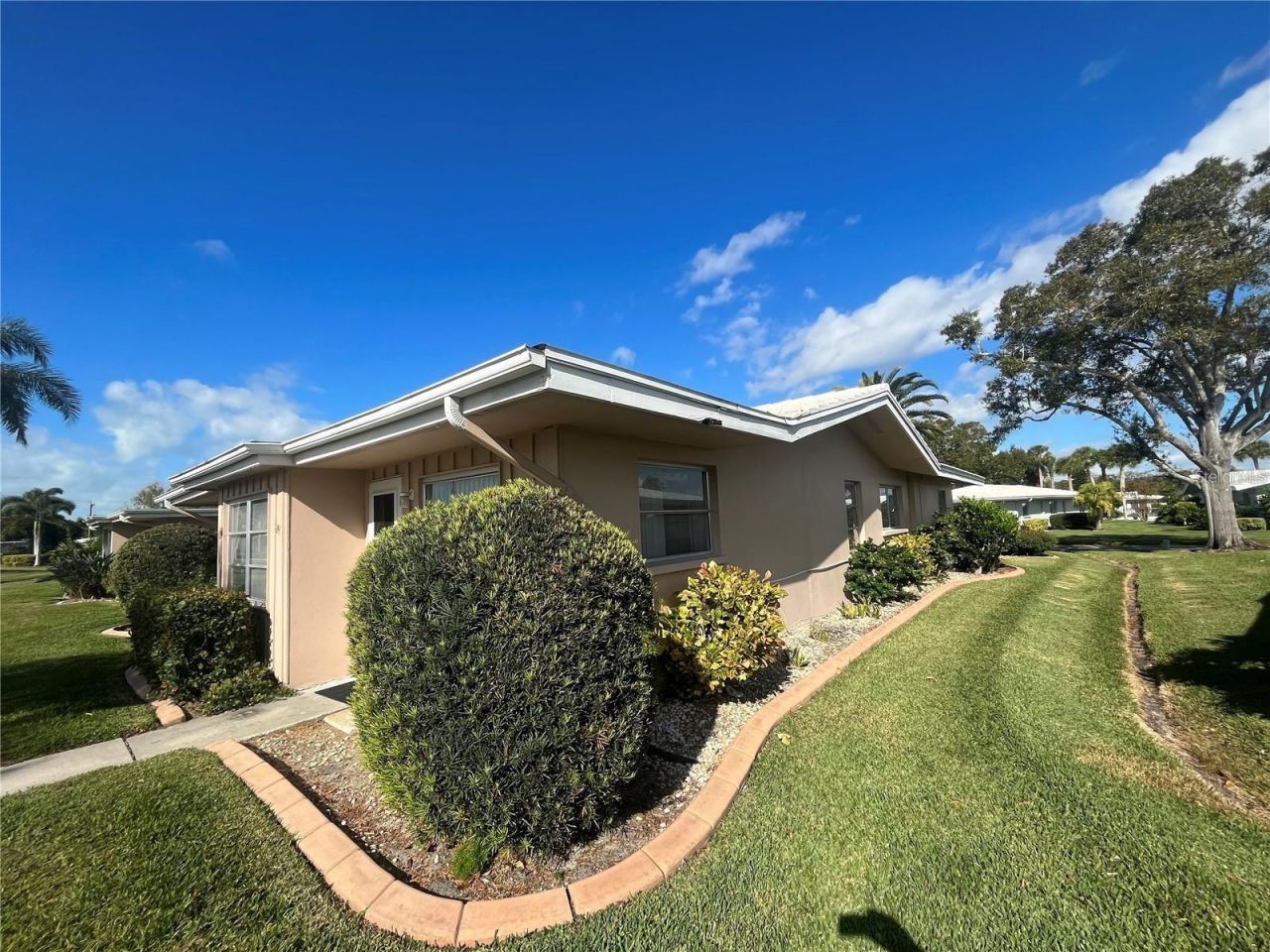 3276 Brunswick Lane, Unit 705, Sarasota, FL 34239 Photo