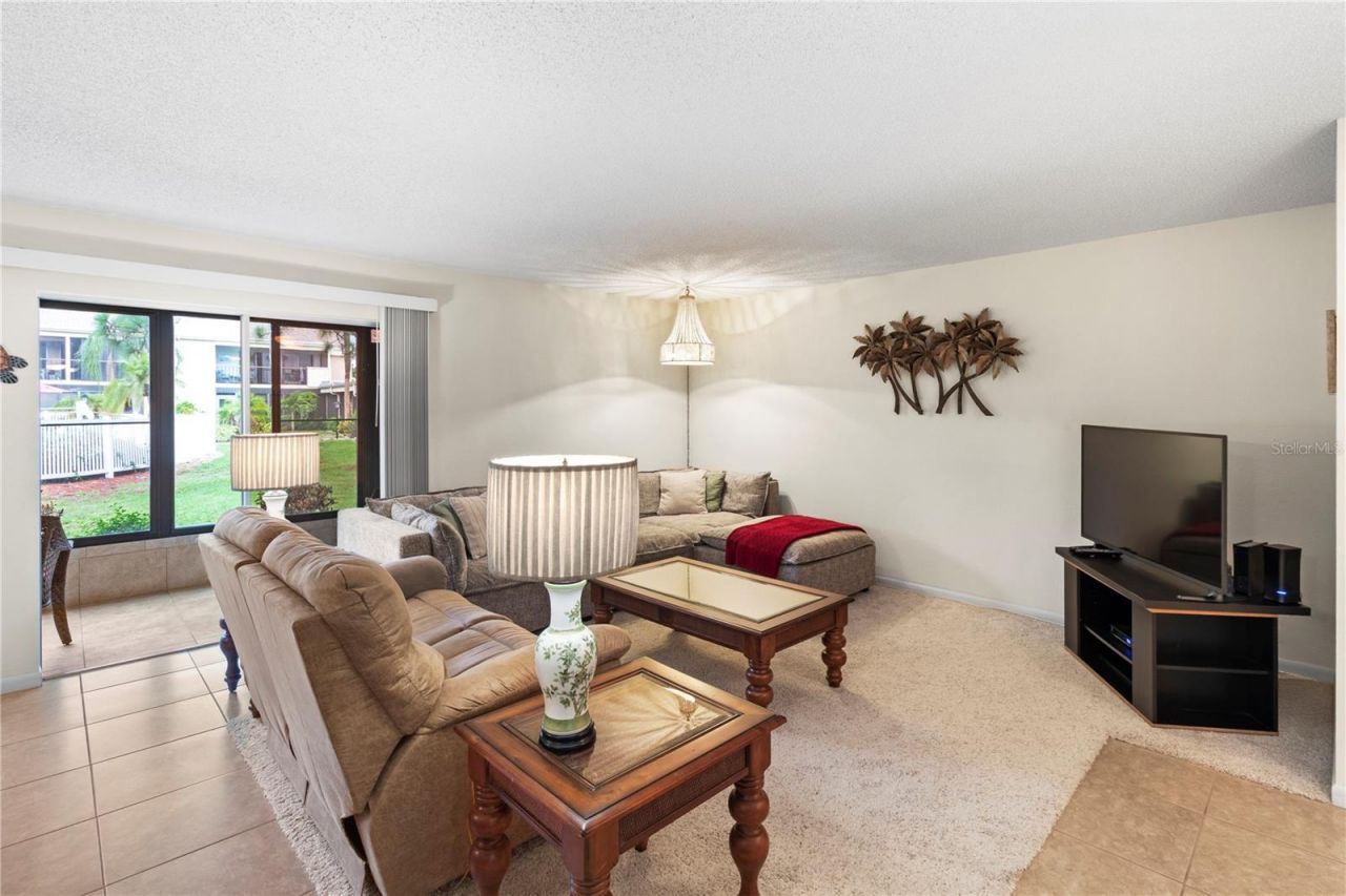 6337 Manatee Avenue W, Unit 6337, Bradenton, FL 34209 Photo