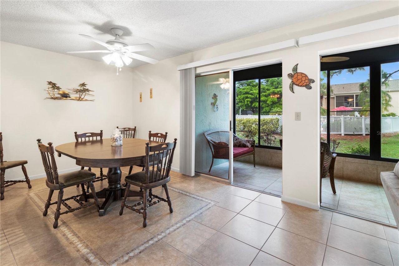 6337 Manatee Avenue W, Unit 6337, Bradenton, FL 34209 Photo