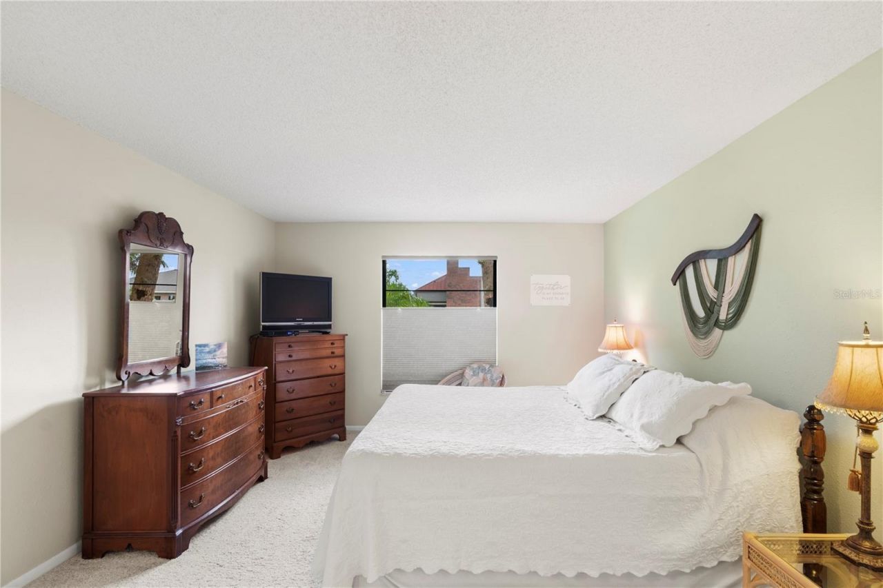 6337 Manatee Avenue W, Unit 6337, Bradenton, FL 34209 Photo