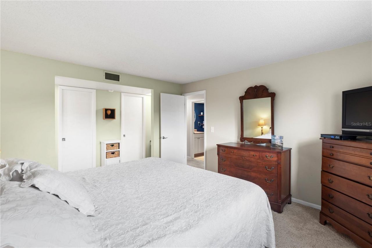 6337 Manatee Avenue W, Unit 6337, Bradenton, FL 34209 Photo