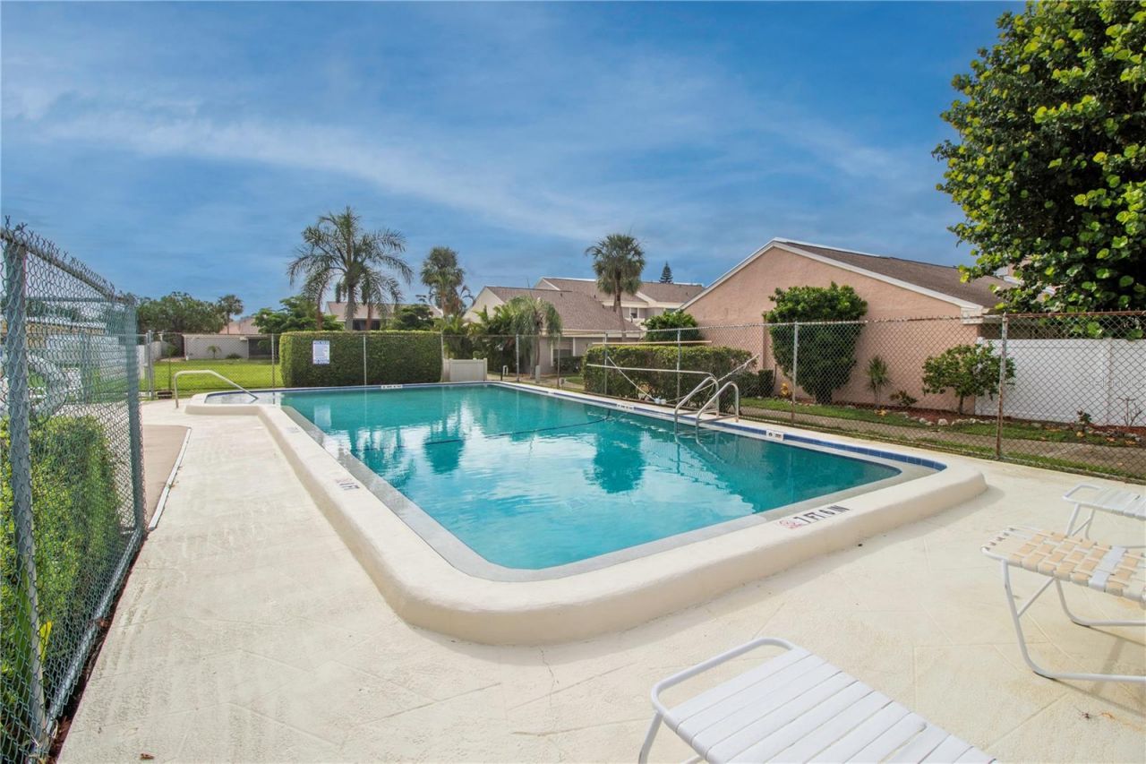 6337 Manatee Avenue W, Unit 6337, Bradenton, FL 34209 Photo