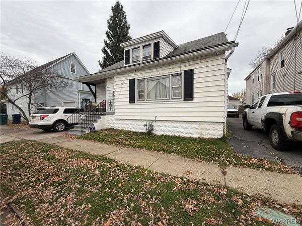 170 Newfield Street , Buffalo, NY 14207