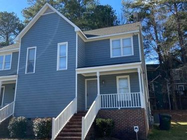 1607 Oakland Hills Way, Raleigh, NC 27604