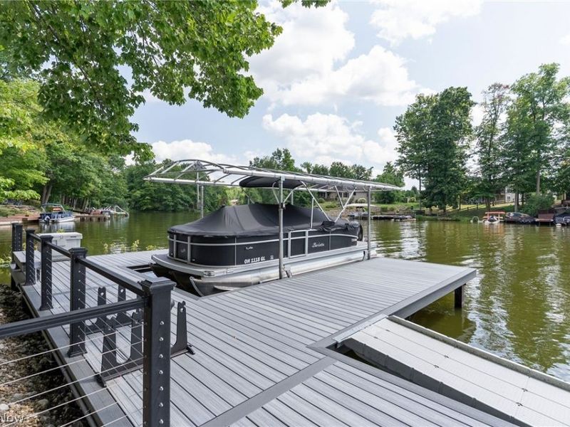 2264 Morning Star Drive, Roaming Shores, OH 44084 Photo 10