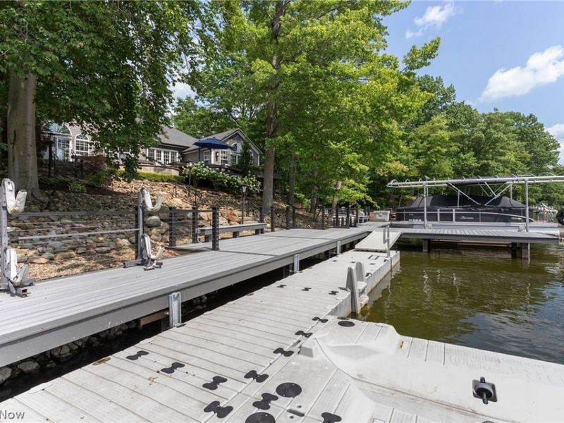 2264 Morning Star Drive, Roaming Shores, OH 44084 Photo 11