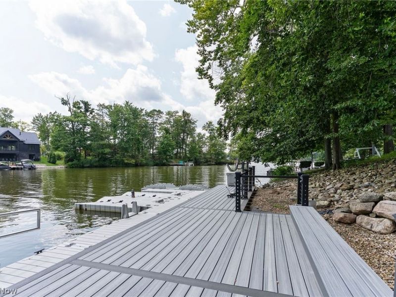 2264 Morning Star Drive, Roaming Shores, OH 44084 Photo 8