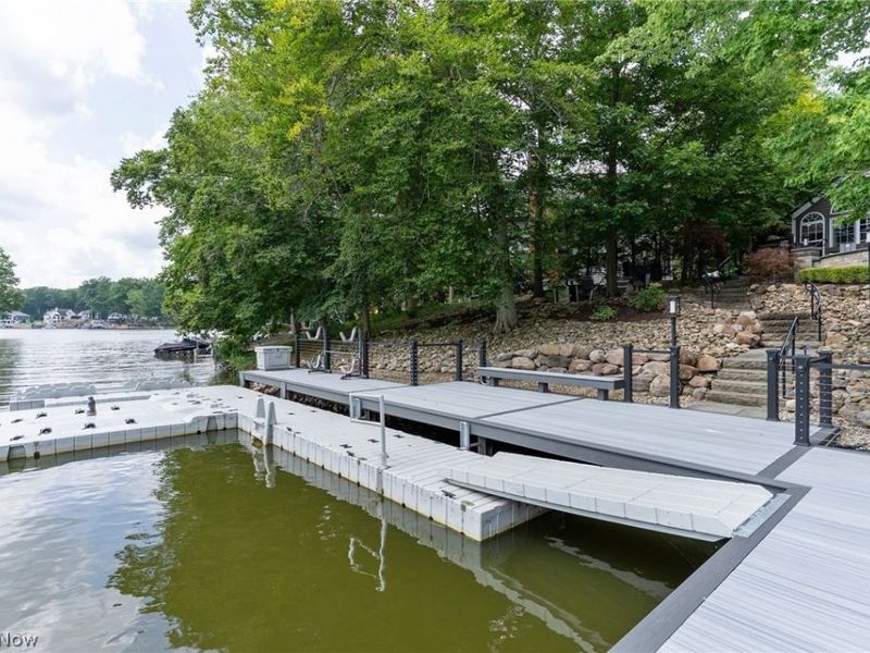 2264 Morning Star Drive, Roaming Shores, OH 44084 Photo 9