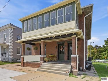 122-124 N 30th Street, Omaha, NE 68131