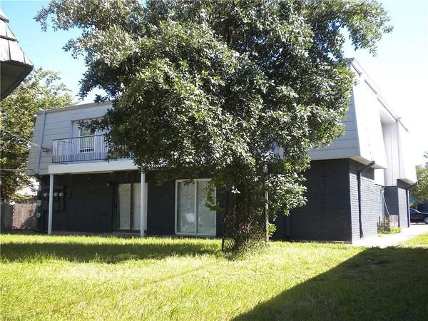 302 Carmen CT, Unit 130, Austin, TX 78752