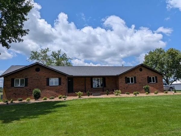 4499 Greenville Hopkinsville Road , White Plains, KY 42464