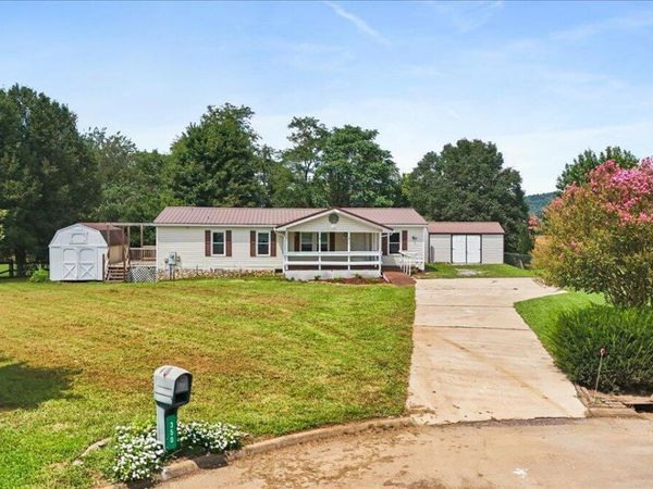 350 Ebenezer Loop, Chuckey, TN 37641