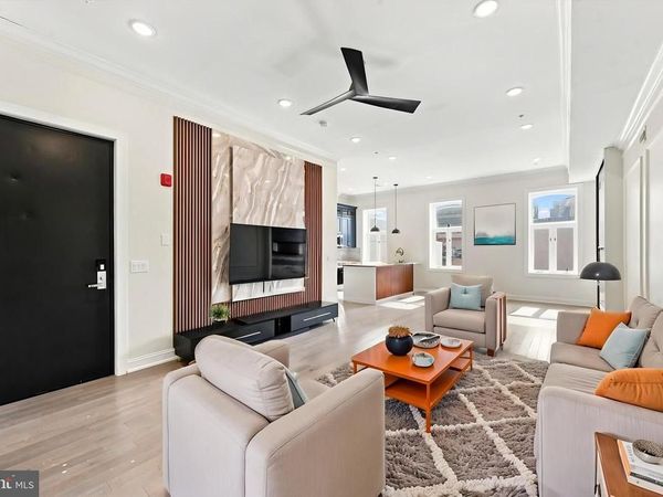 260 S 18TH STREET, Unit 2, PHILADELPHIA, PA 19103