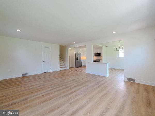 2989 EASTBURN AVENUE , BROOMALL, PA 19008