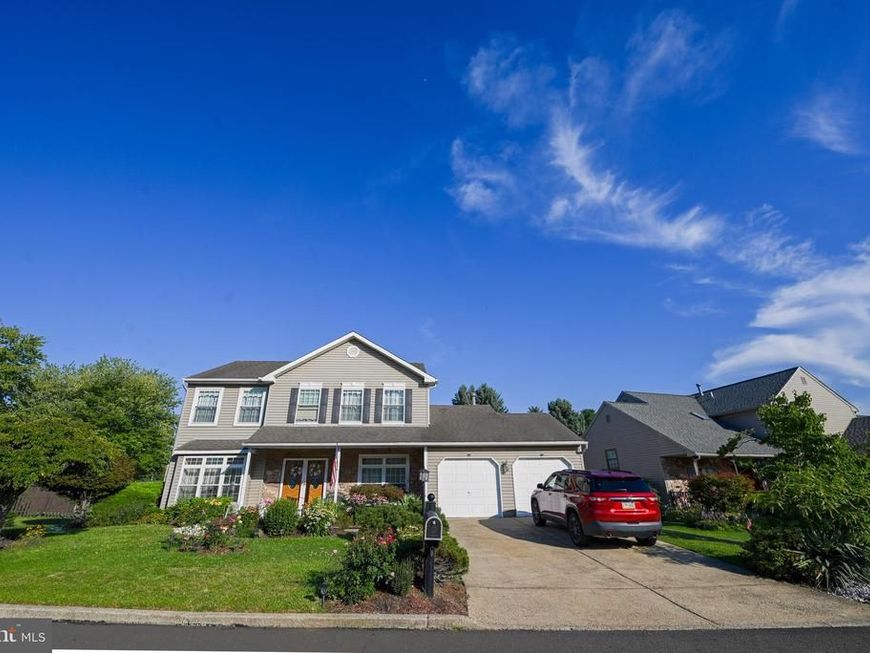 2446 New Market Square S, Unit S, Bensalem, PA 19020 Main Photo