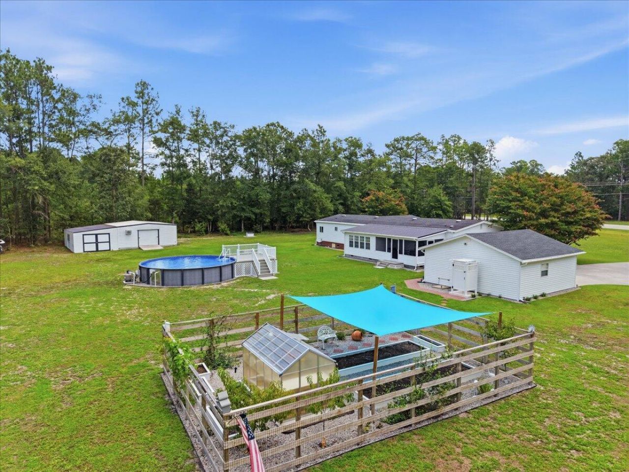 4837 Jefferies Highway Photo 10