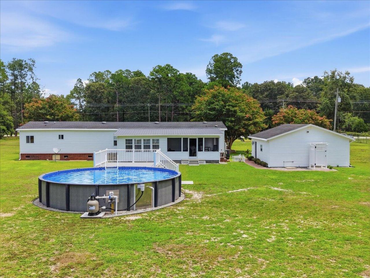 4837 Jefferies Highway Photo 8