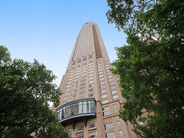 800 N MICHIGAN Avenue , Unit 4201, Chicago, IL 60611