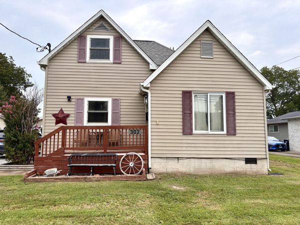 302 N Emma Street, Christopher, IL 62822