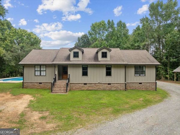 1358 Reeves Station Road SW, Calhoun, GA 30701