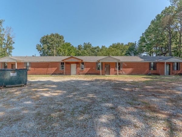1261 County Road 380 , Bono, AR 72416