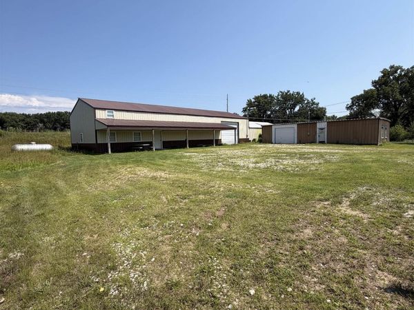 401 Main St N, Hazleton, IA 50641