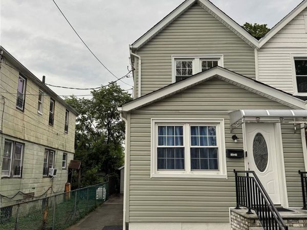 117-21 201st Place , Saint Albans, NY 11412