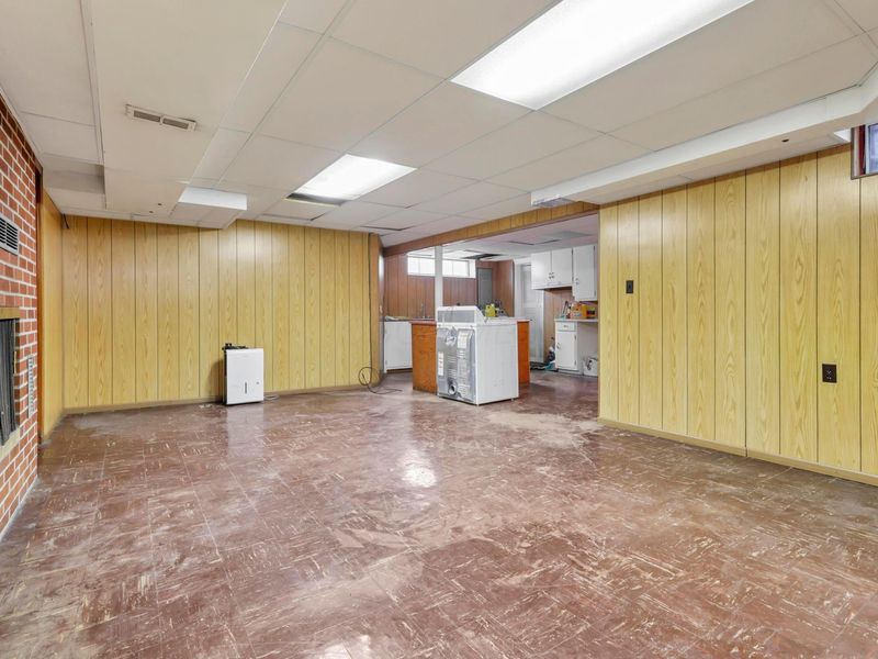 1804 N Columbus Street , Lancaster, OH 43130 Photo 33