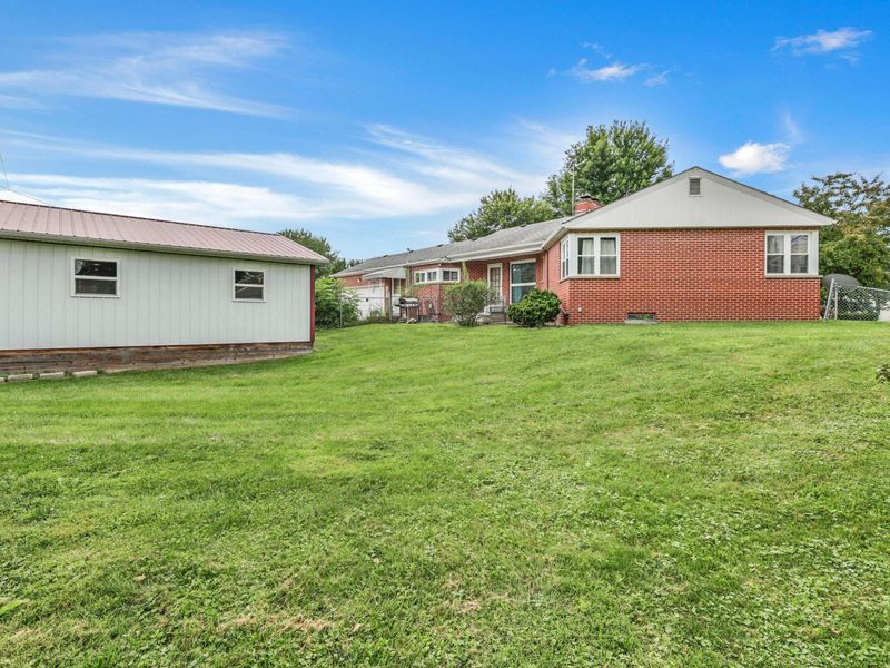 1804 N Columbus Street , Lancaster, OH 43130 Photo 44