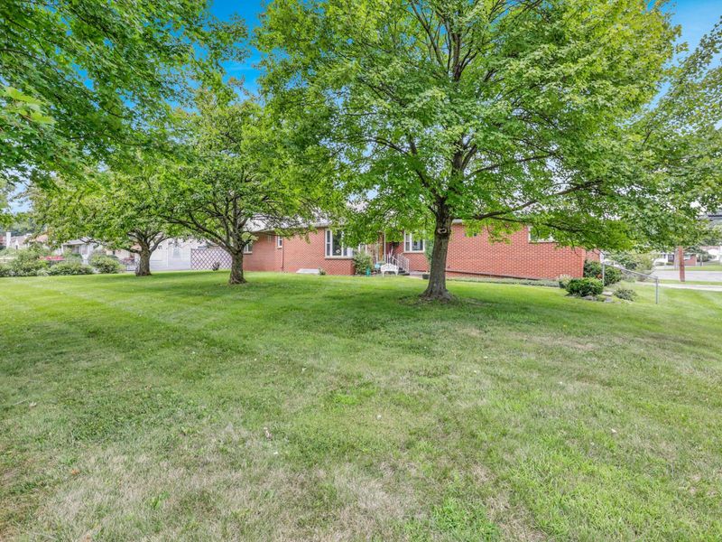 1804 N Columbus Street , Lancaster, OH 43130 Photo 6