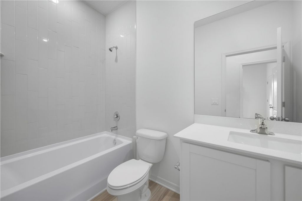 8025 100th Court , Vero Beach, FL 32967 Photo
