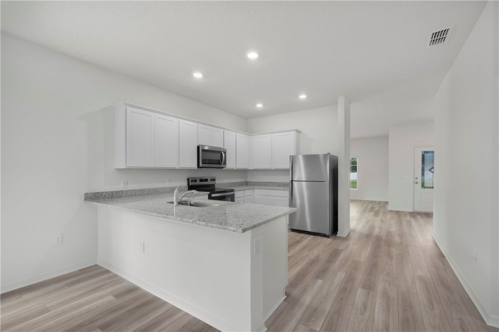 8025 100th Court , Vero Beach, FL 32967 Photo