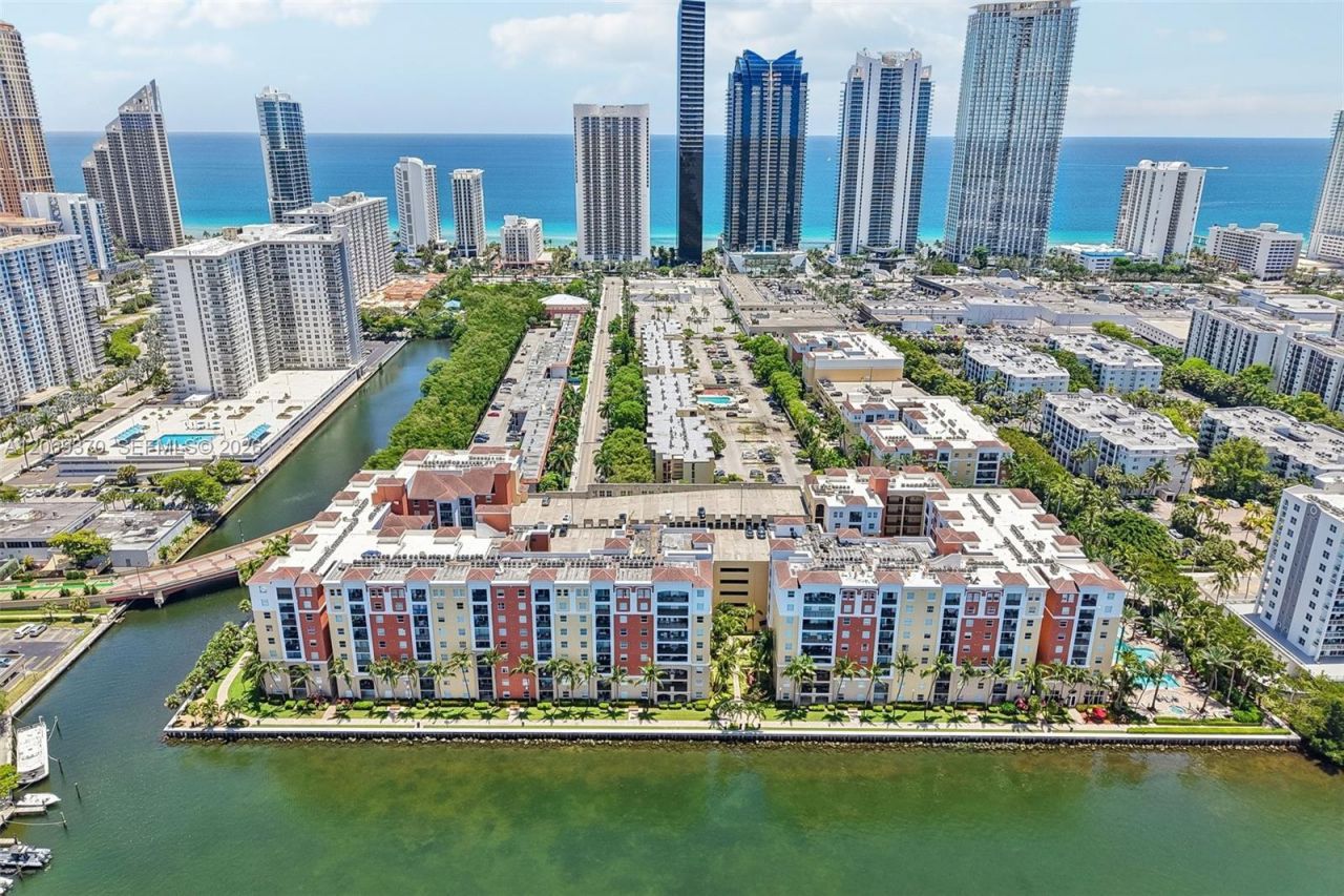 17100 N Bay Rd , Unit 1407, Sunny Isles Beach, FL 33160 Photo