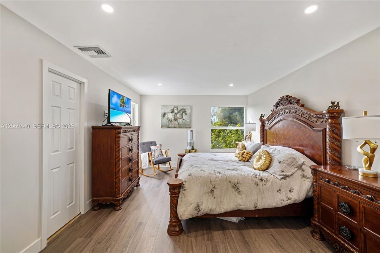 10310 NW 5th Ter, Unit 4-26, Miami, FL 33172 Photo