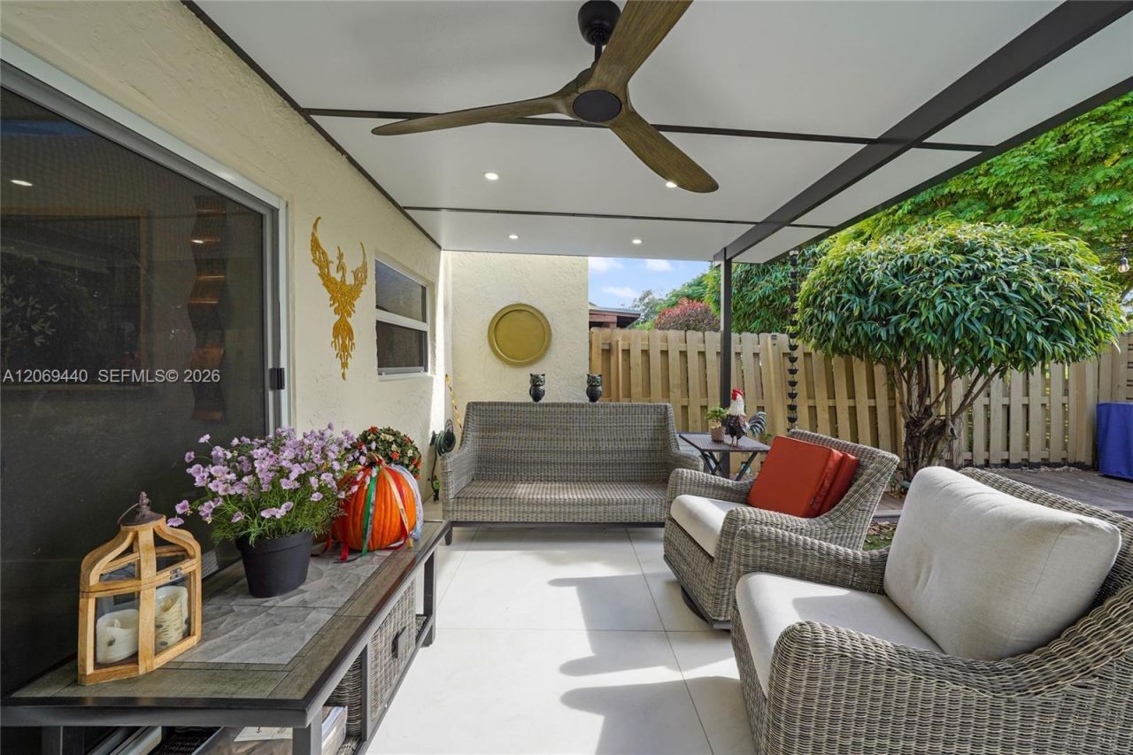 10310 NW 5th Ter, Unit 4-26, Miami, FL 33172 Photo