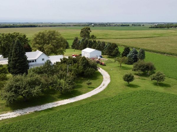 222 210th Street, Scranton, IA 51462