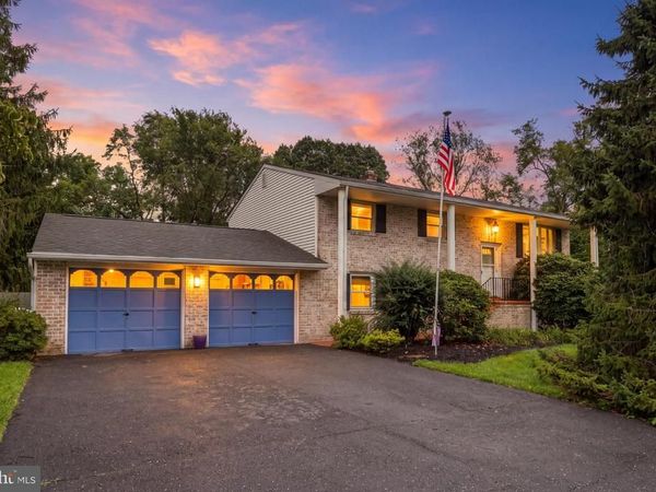 426 JENNIFER DRIVE, NEW CUMBERLAND, PA 17070