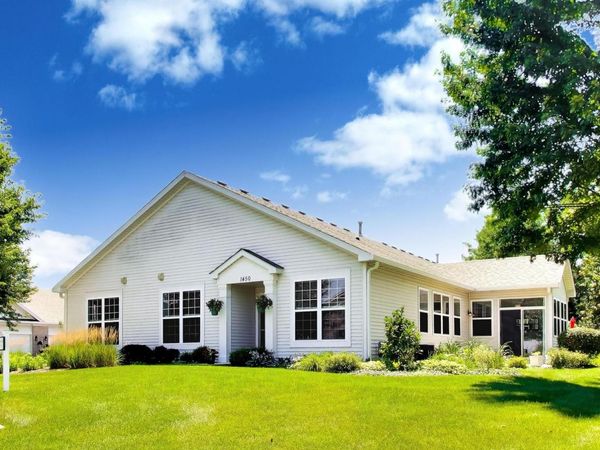 1450 W Ludington Circle , Romeoville, IL 60446
