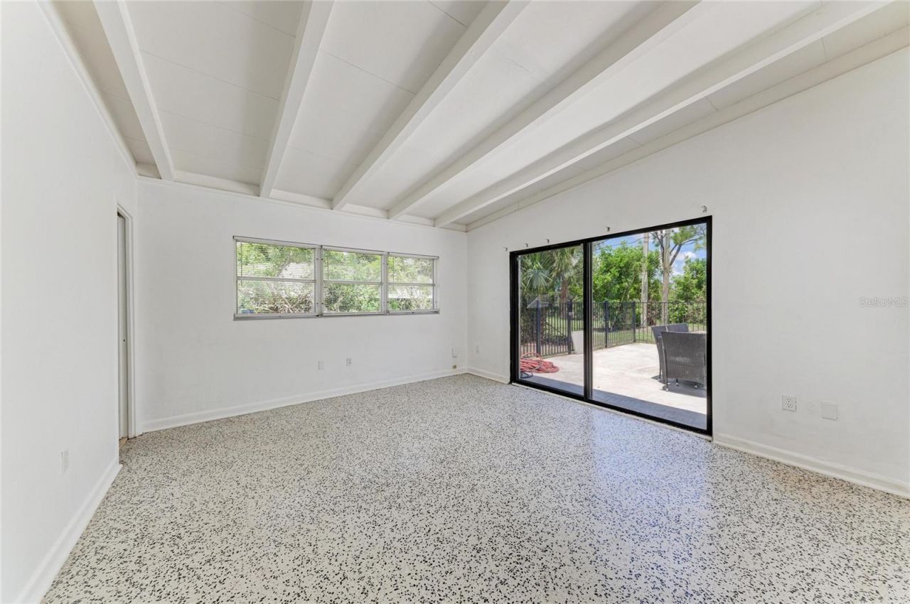 413 Whitfield Avenue, Sarasota, FL 34243 Photo
