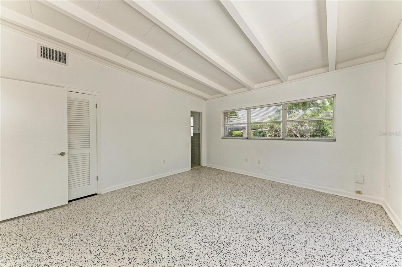 413 Whitfield Avenue, Sarasota, FL 34243 Photo