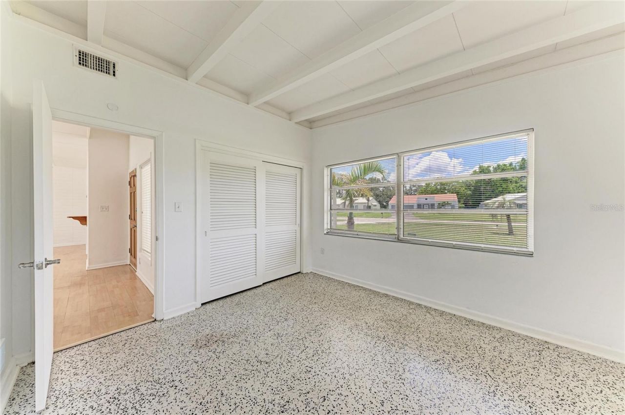 413 Whitfield Avenue, Sarasota, FL 34243 Photo