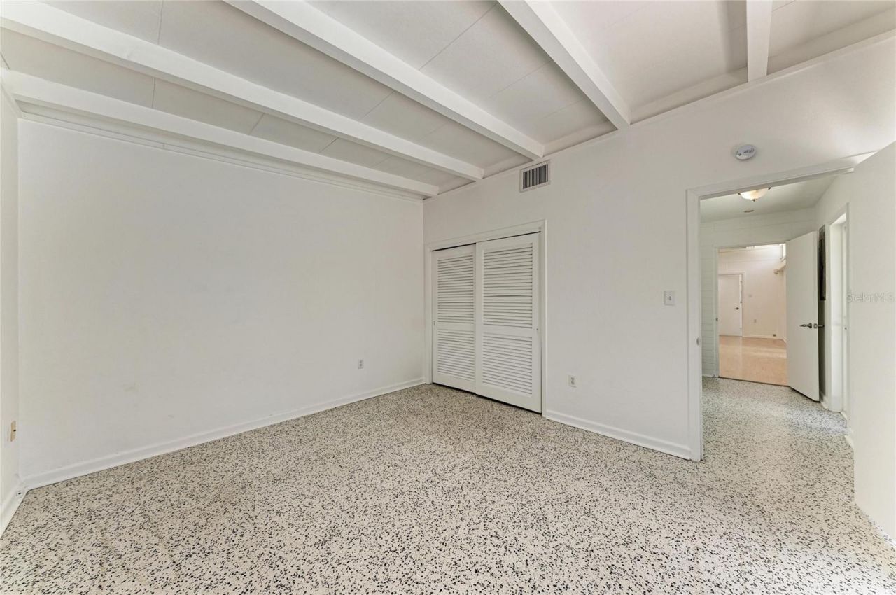 413 Whitfield Avenue, Sarasota, FL 34243 Photo