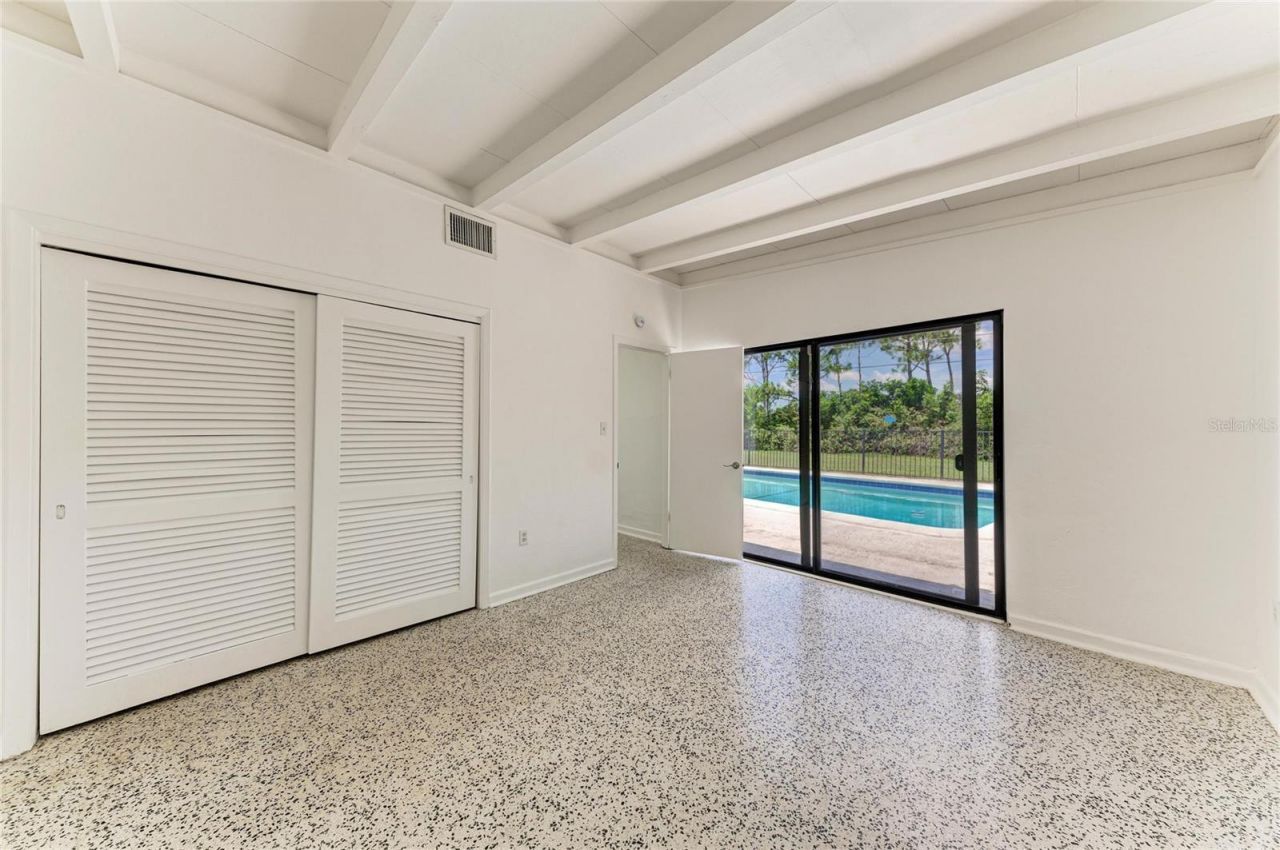 413 Whitfield Avenue, Sarasota, FL 34243 Photo