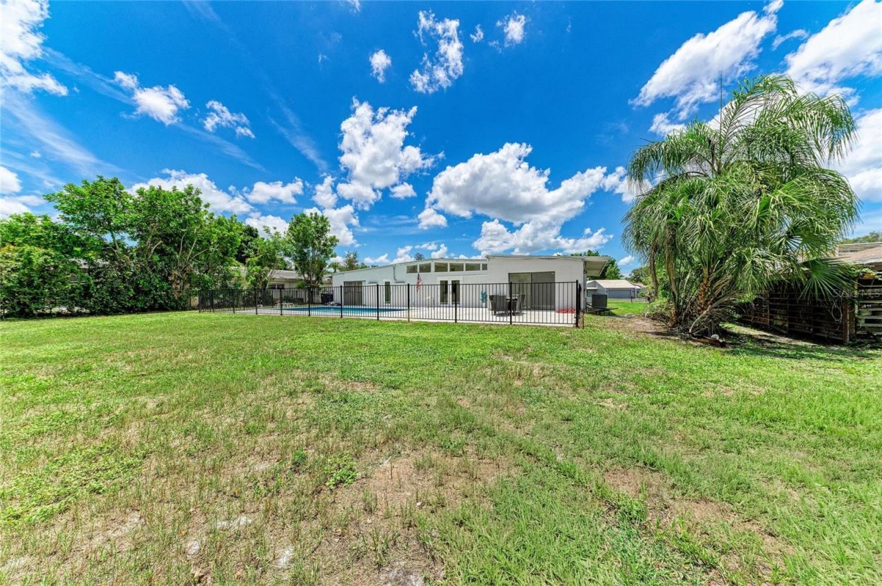 413 Whitfield Avenue, Sarasota, FL 34243 Photo