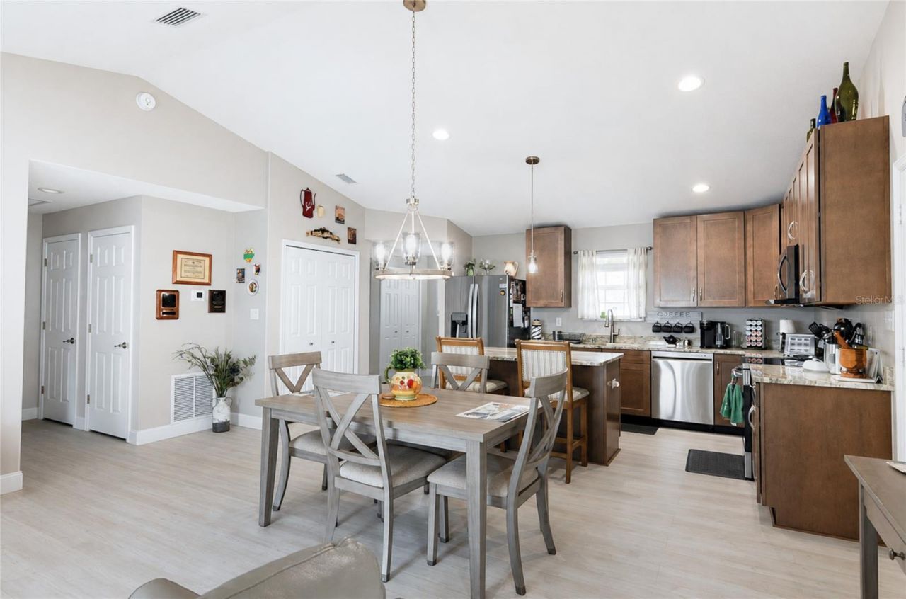 615 Fourth , Bunnell, FL 32110 Photo