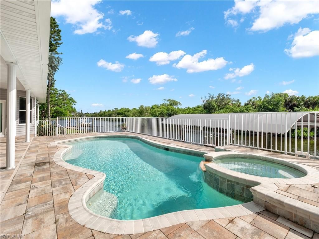 5539 Natoma Dr , Fort Myers, FL 33919 Photo