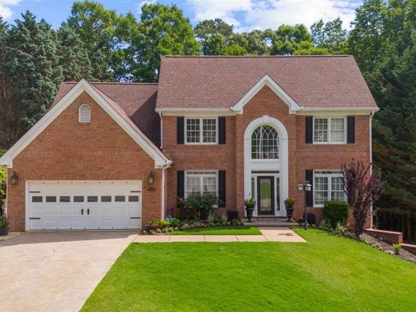 2638 Waters Edge Drive, Gainesville, GA 30504