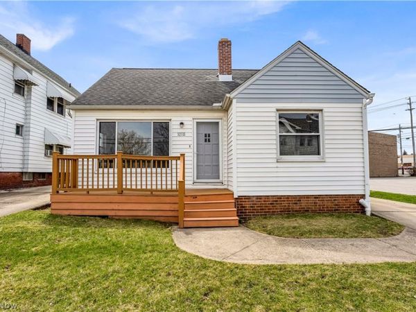 10518 Langton Avenue , Garfield Heights, OH 44125