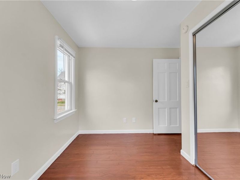 10518 Langton Avenue, Garfield Heights, OH 44125 Photo 11