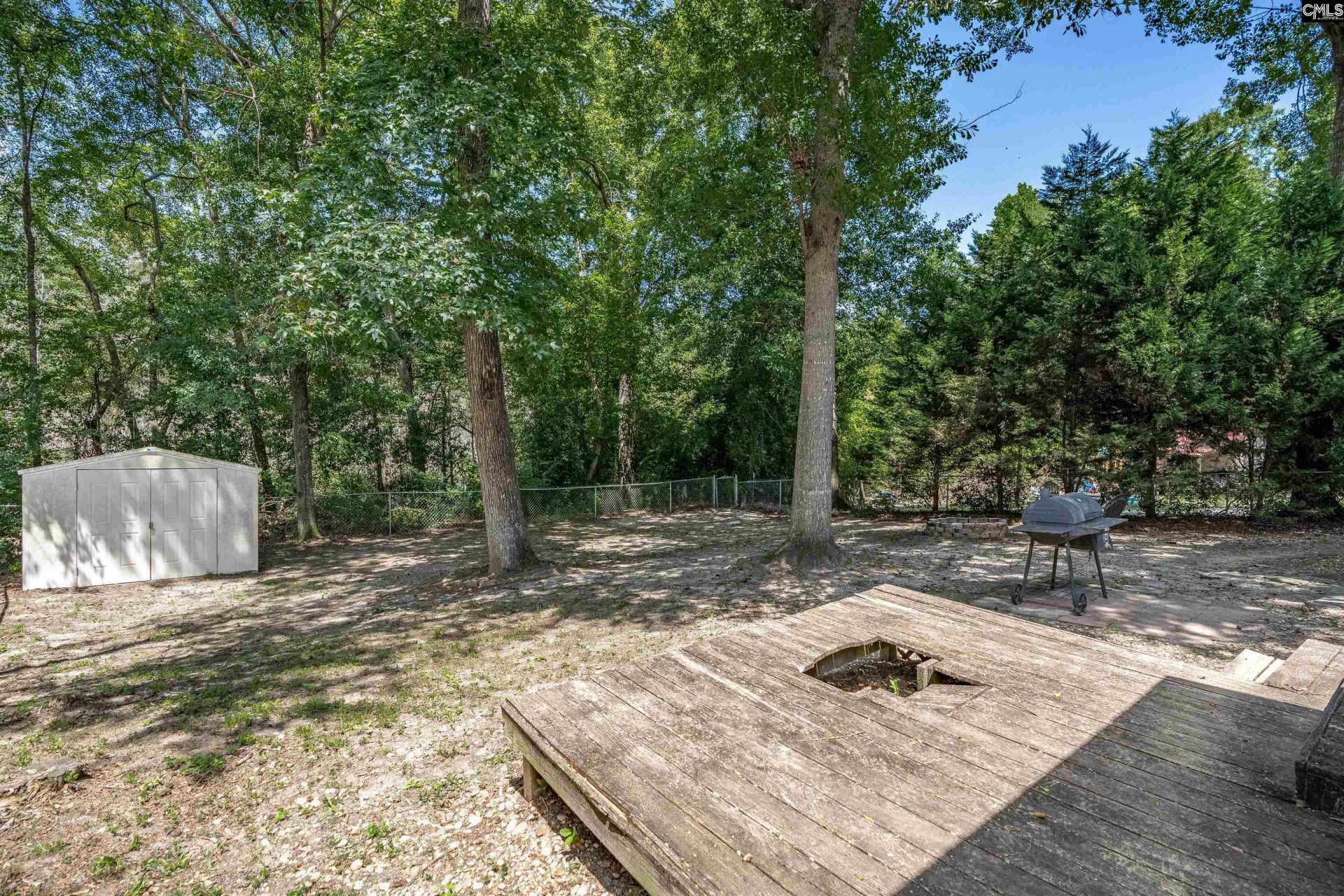 209 Mossborough Drive Photo 34
